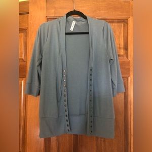 Women’s Large gray cardigan